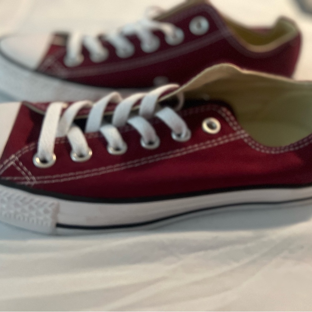 Converse Burgandy Low-Top Sneakers